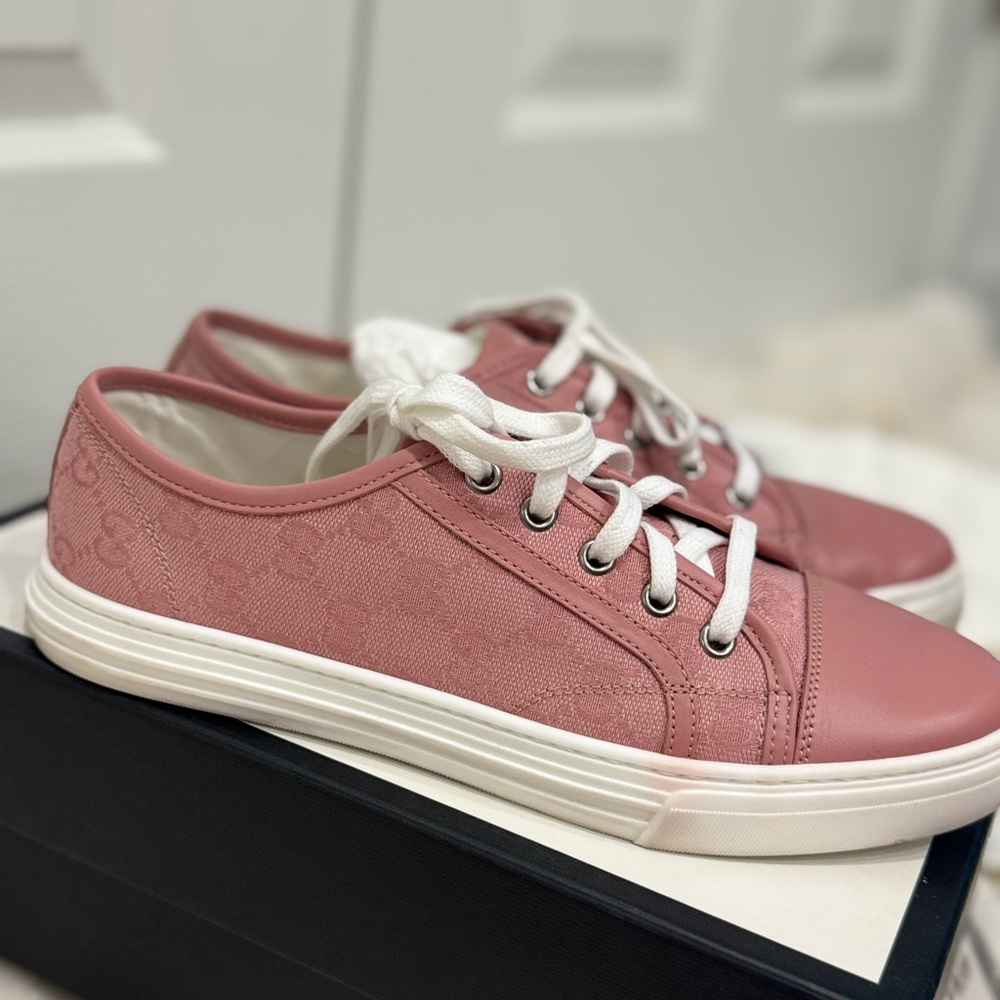 Gucci Blush Pink Women's Sneakers - Picture 4 of 9